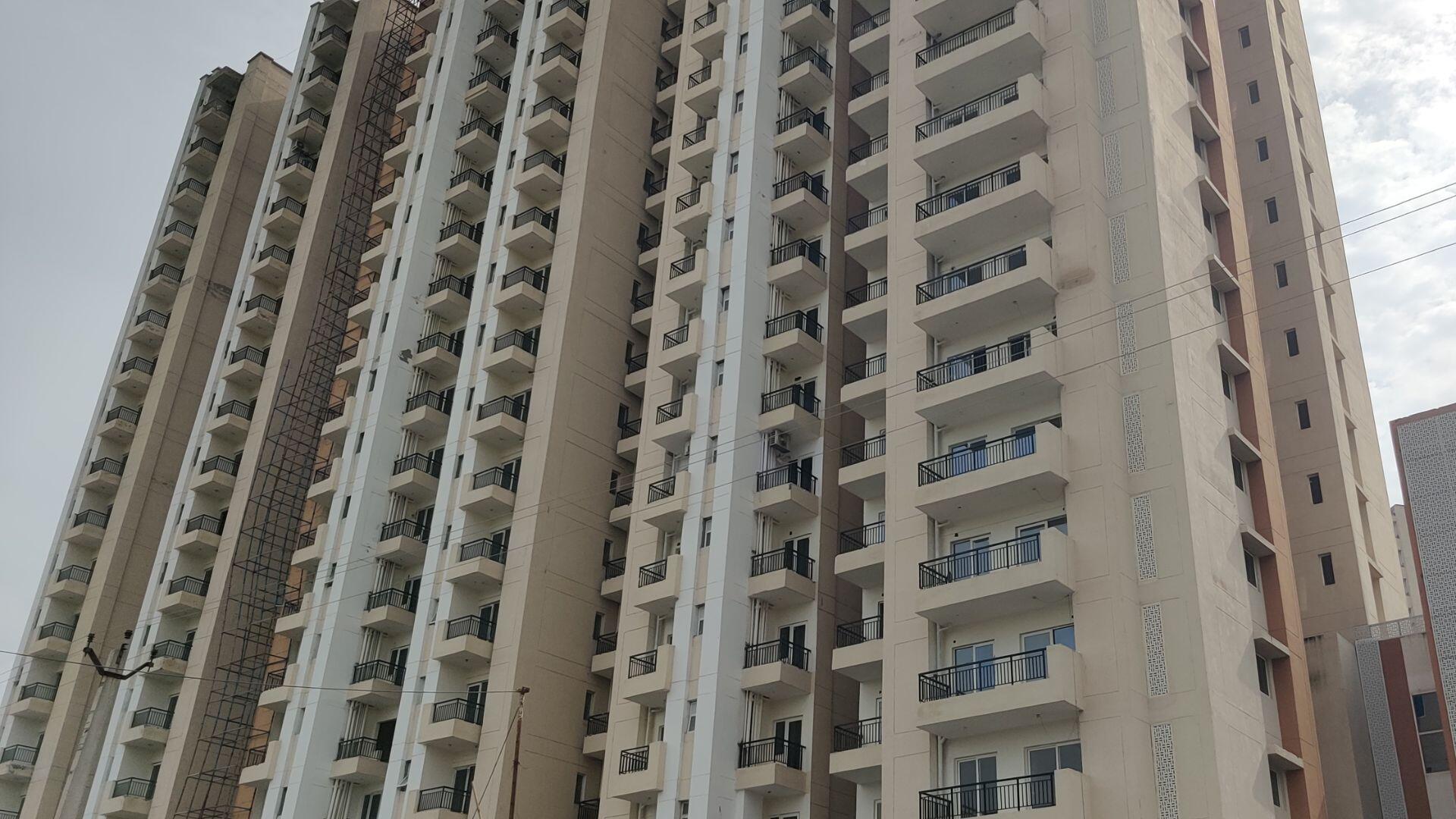Exterior Perspectives 9